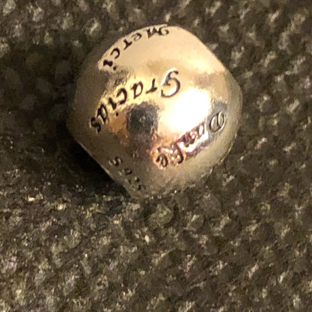Authentic pandora charm 925 ALE